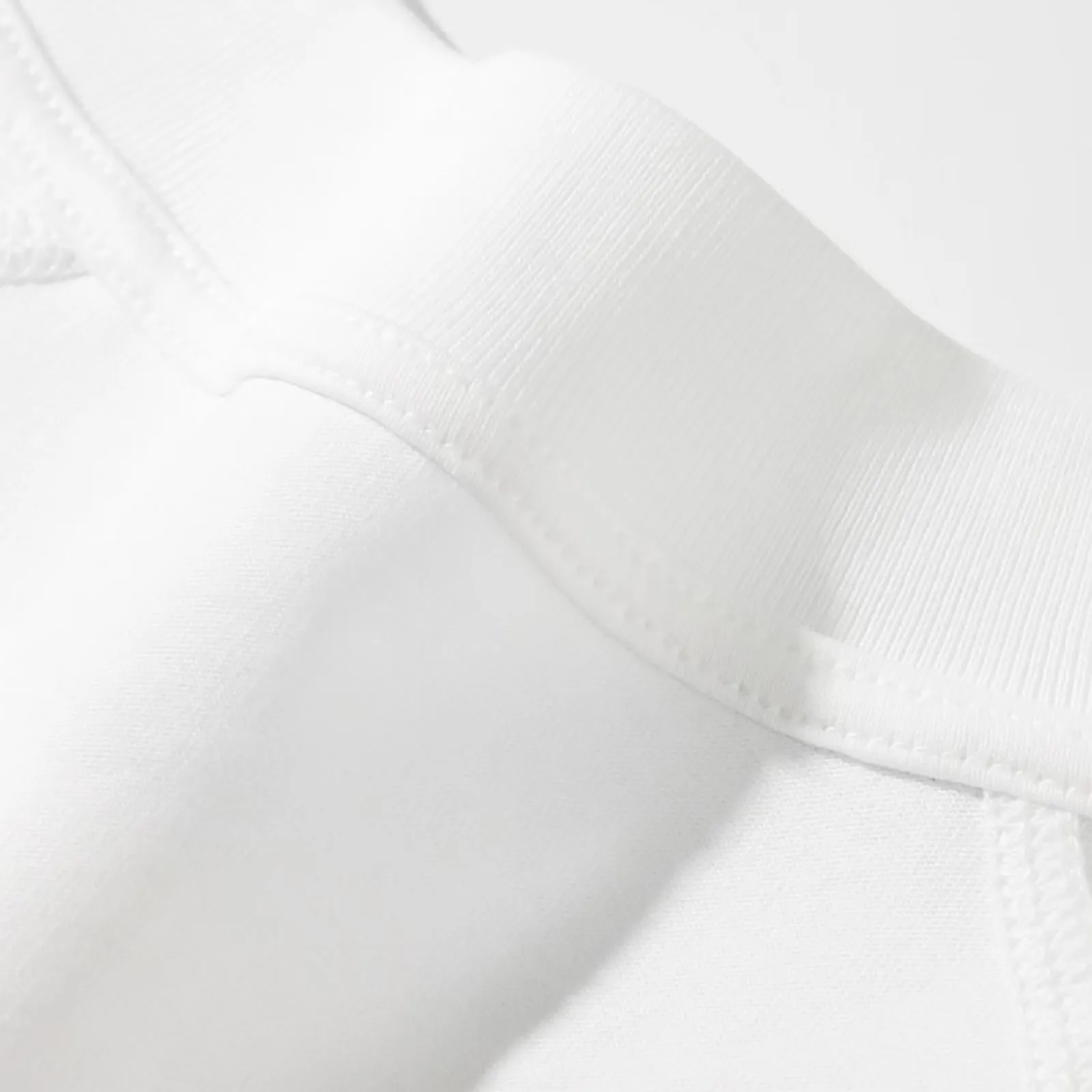 Pleasures x Daft Punk Collabor - đánh giá và giá Streetwear Brand Pleasures
